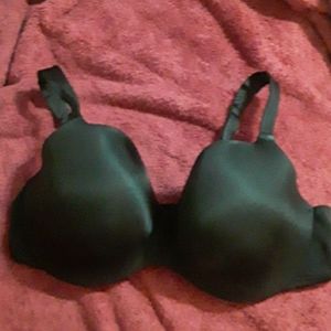 Cacique 42DD cushion comfort uplift balconette bra